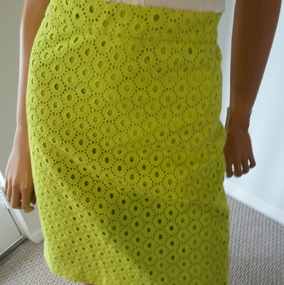 J. Crew Dresses & Skirts - J.Crew No 2 chartreuse eyelit pencil skirt NWt  8